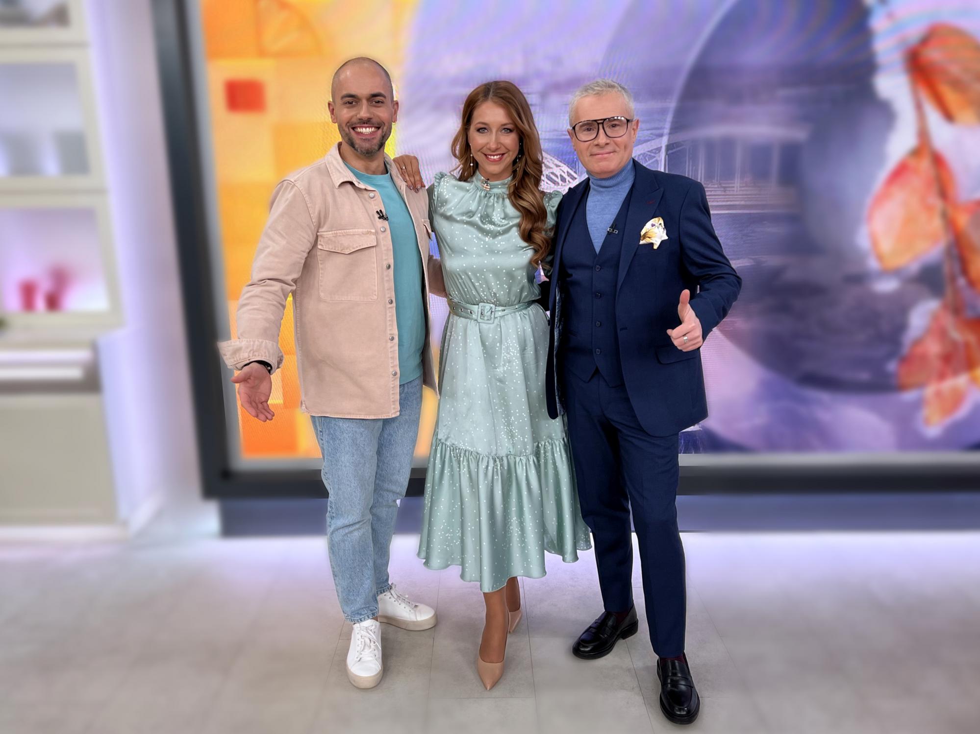 Звезда &quot;плюсов&quot; кардинально сменила имидж и удивила рок-н-ролльной прической